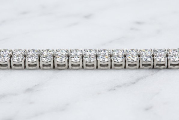 Bracelets collection — VÉRELLE Bracelets collection — VÉRELLE